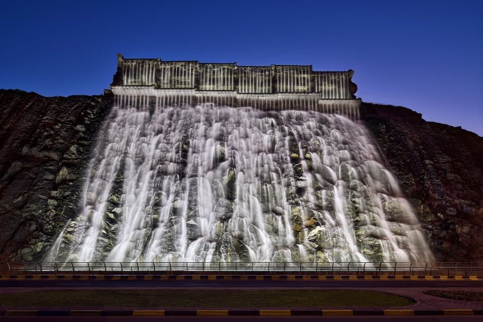 ghesa waterfall dark