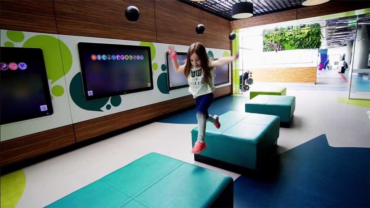 Glasgow Science Centre girl jump