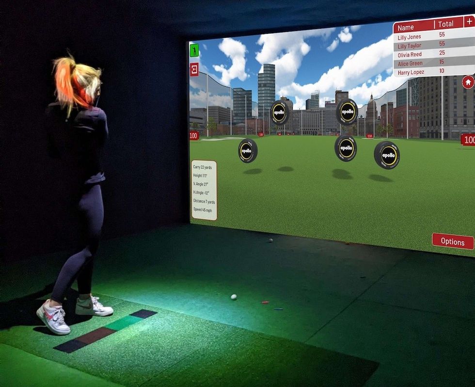 golf sim studio