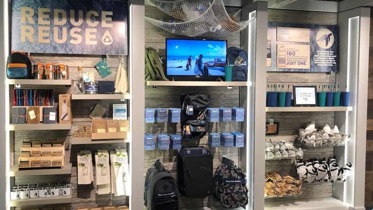 great-cause-clean-oceans-florida-aquarium-store retail trends 2021