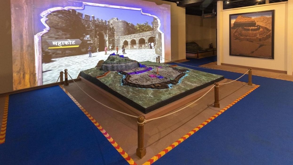 Guardian Media & Entertainment SHIVASRUSHTI fort model