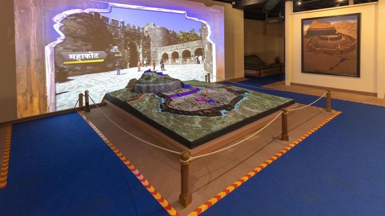 Guardian Media & Entertainment SHIVASRUSHTI fort model
