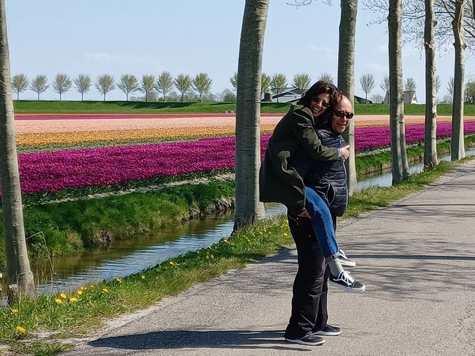 guests enjoying Amsterdam Tulips Tour
