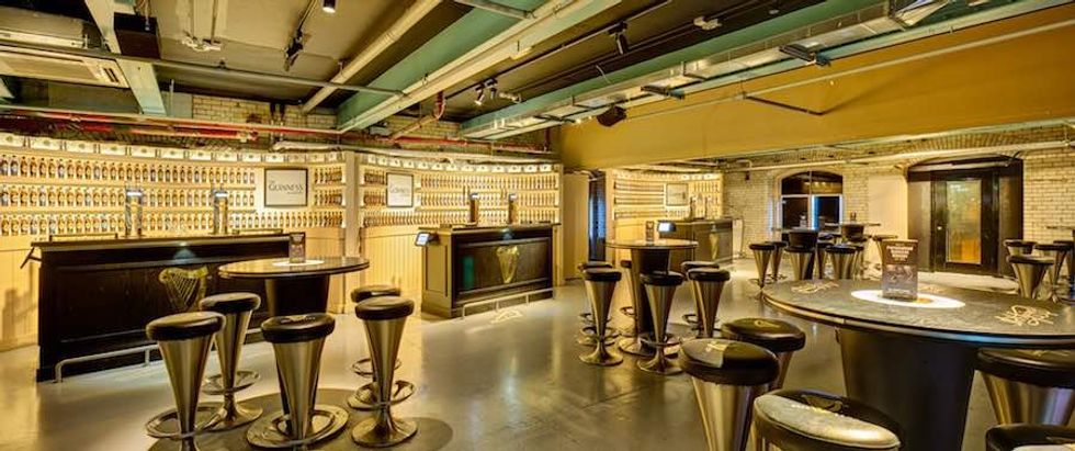 Guinness Storehouse_4th floor - academy bar brand homes