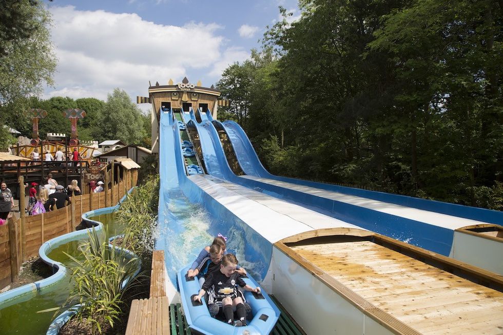 Gulliver's theme parks Togo Tower at Gulliver's World, Warrington