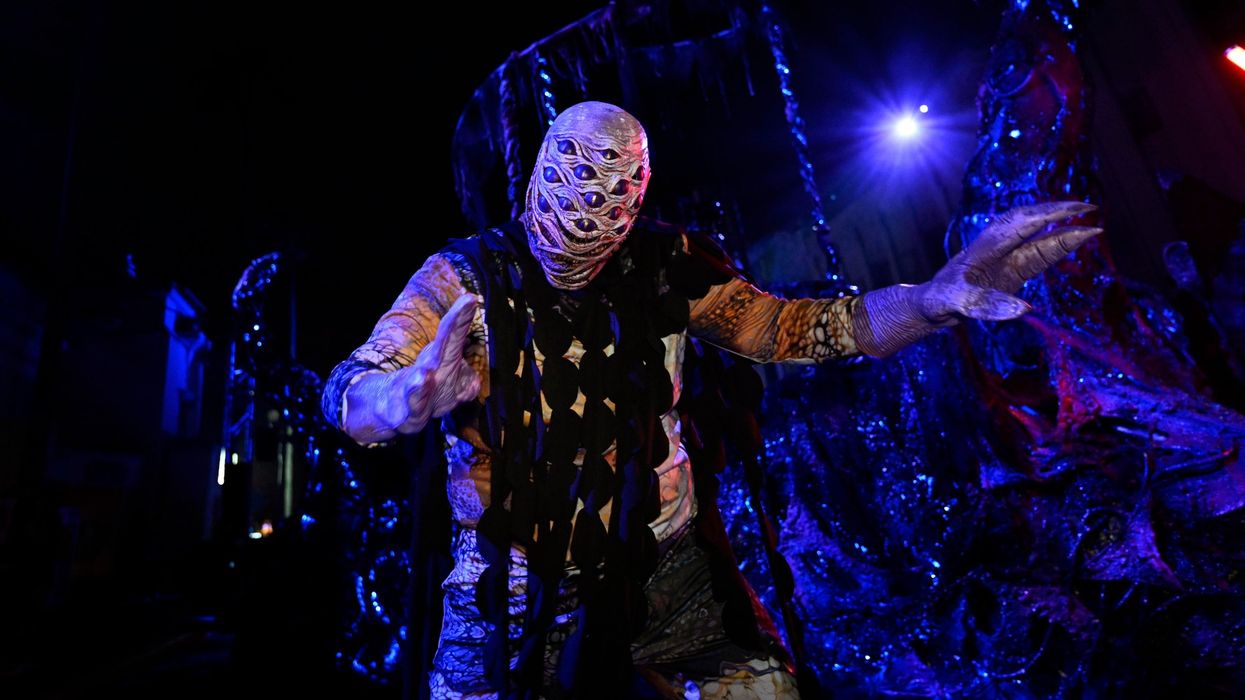 halloween horror nights demon queens