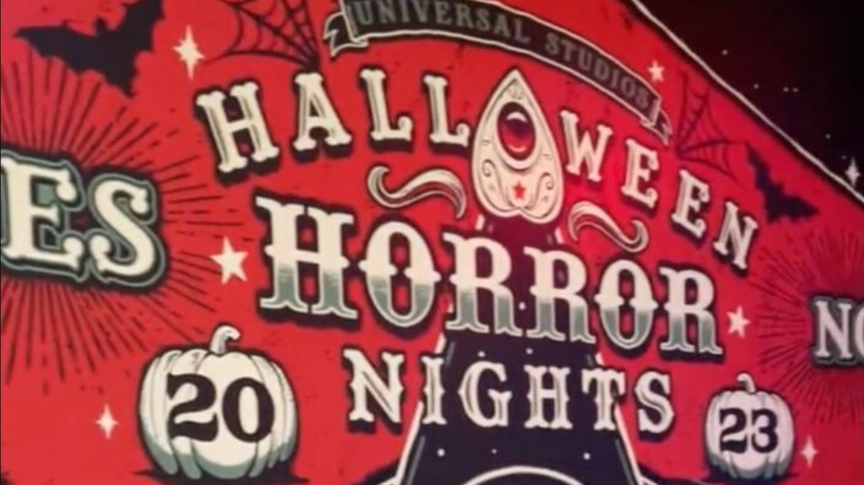 halloween horror nights orlando airport