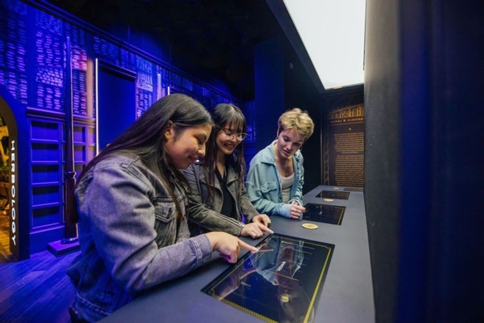 Harry potter the exhibition interactive