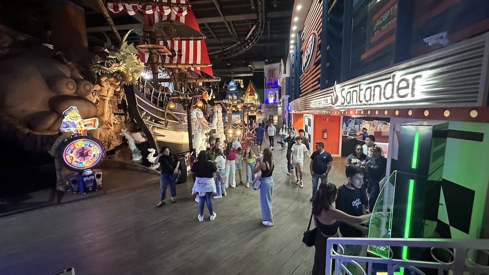 Hasbro City is powered by Sacoa Cashless System