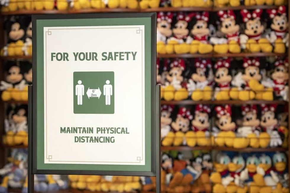 Health and Safety Signage at Walt Disney World Resort Theme Parks