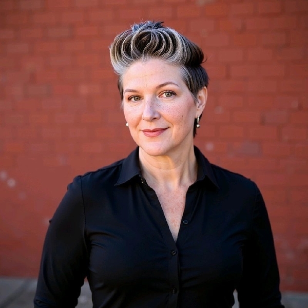 Heather Doggett headshot