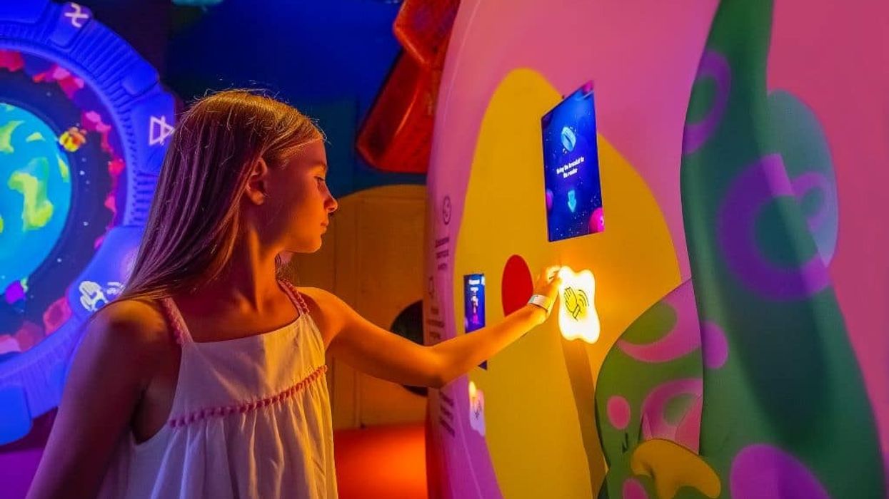 Hello IO Hello Park band