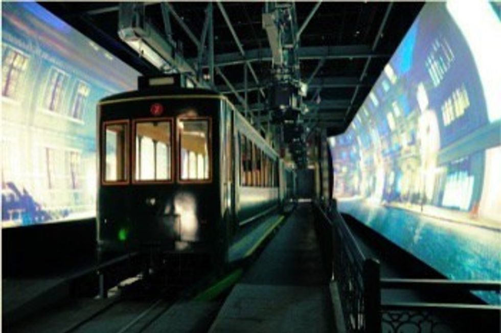 Hengdian World Studios Shanghai Dream Studio Tour (designed by Raven Sun Creative, constructed by Holovis)