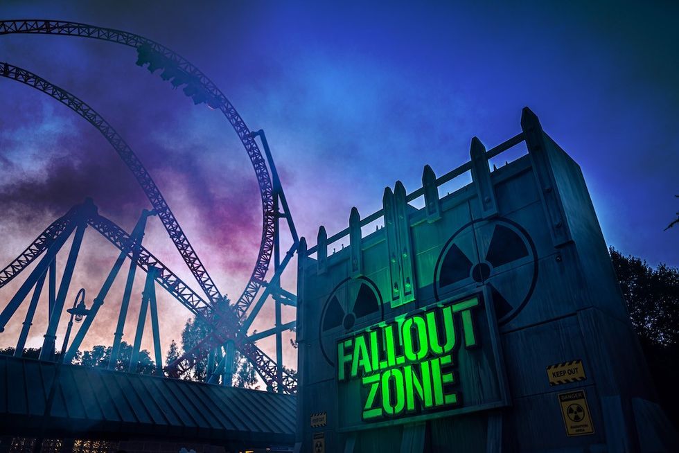 Hersheypark Dark Nights Scare Zone Fallout Zone