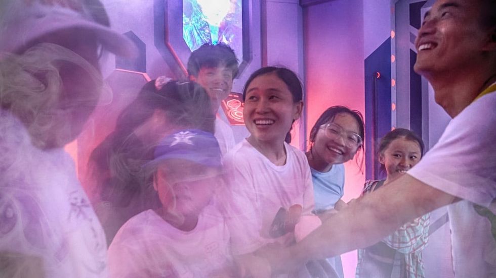 Hive Break by Triotech