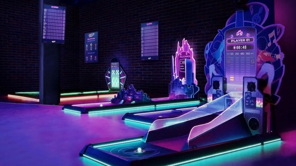 HOLOGATE HYPER GOLF US launch holes