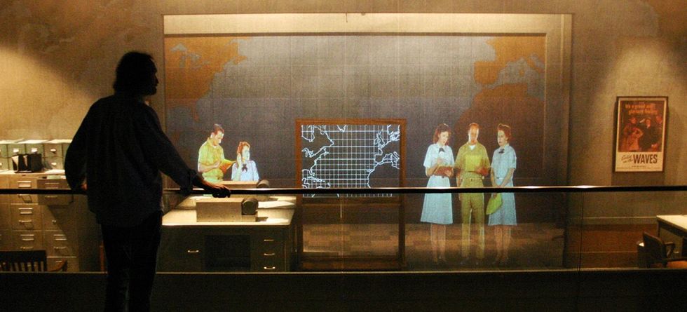 Holographic Display U-505: WAVES Exhibit Technifex