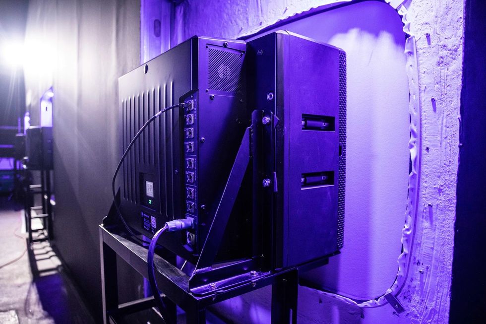 HOLOPLOT X1 Matrix Array technology
