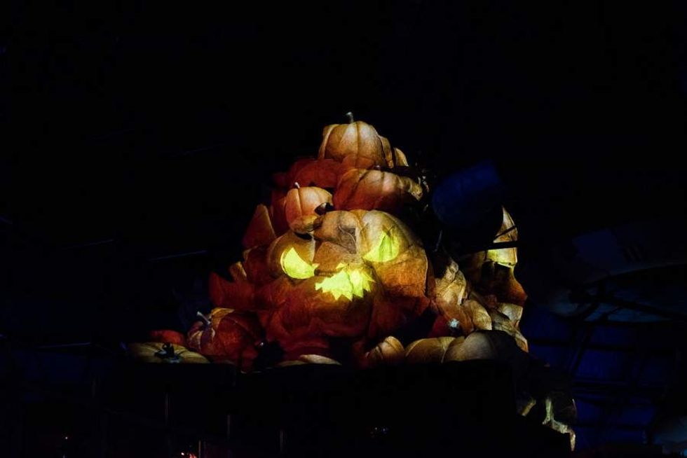Holovis gives projection mapped show a spooktacular refresh at Fantasy Island