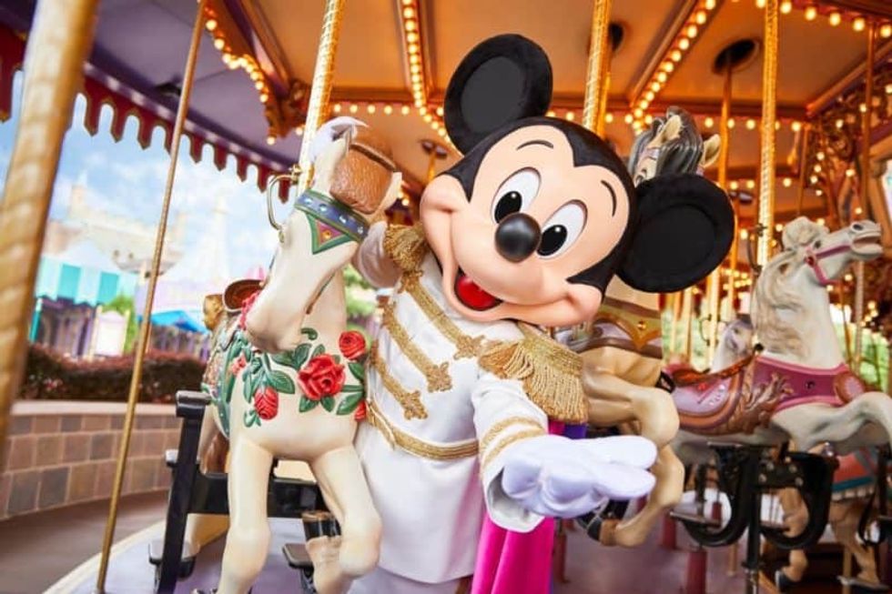 hong kong disneyland reopening