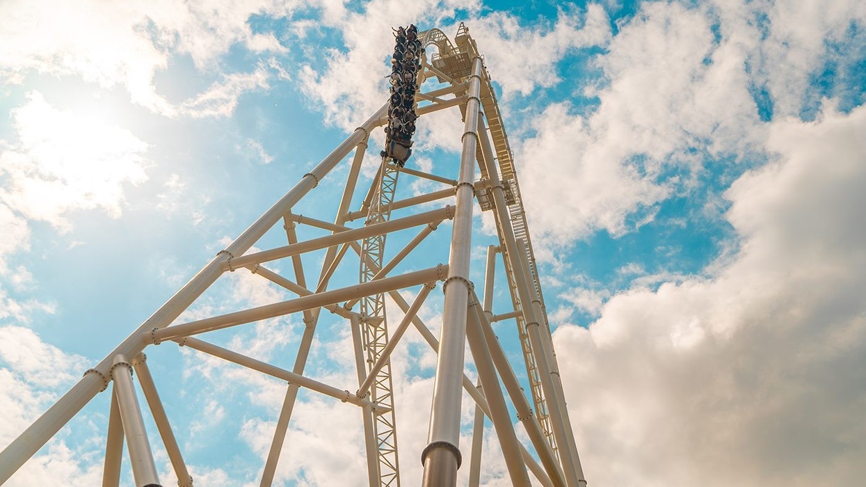 hyperia roller coaster thorpe park