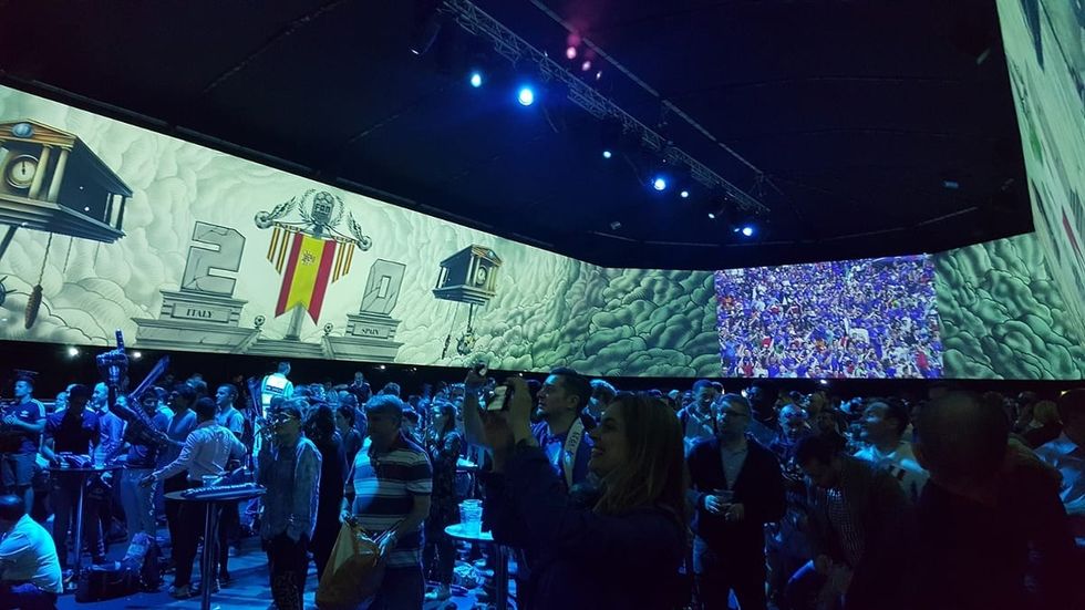 hyundai holovis audiovisual fan dome euro 2016