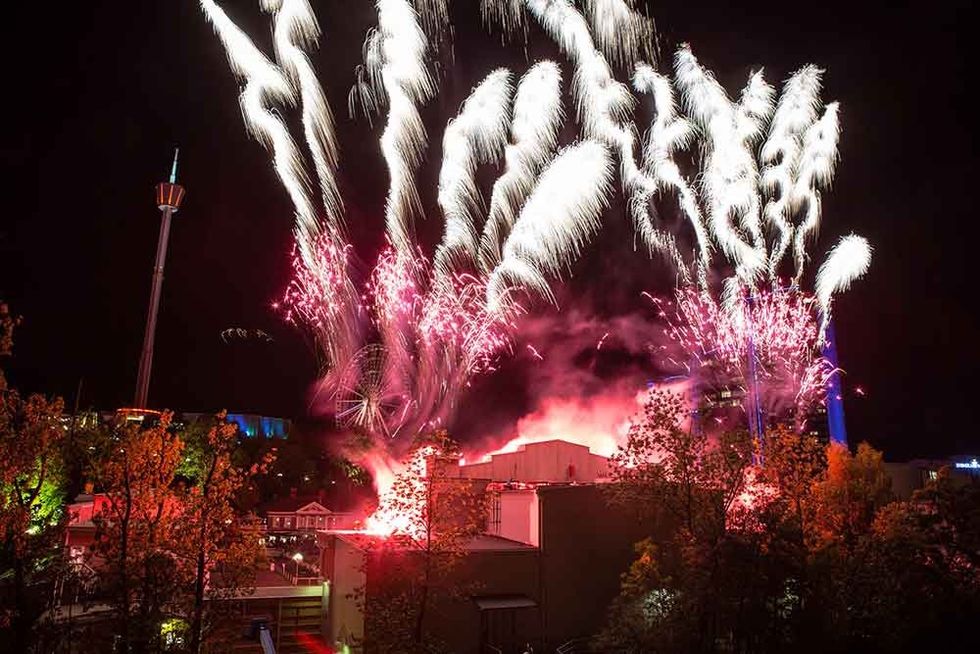 IAAPA EAS fireworks