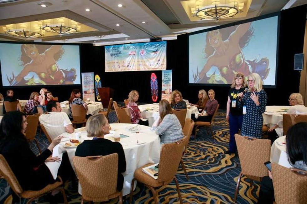 iaapa fec summit 2018 people sitting at tables listening to speaker