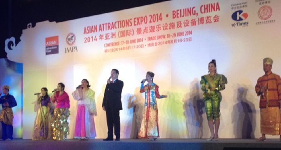 IAAPA President Mario Mamon entertains the crowd at the Asian Attractions Expo Opening Ceremony