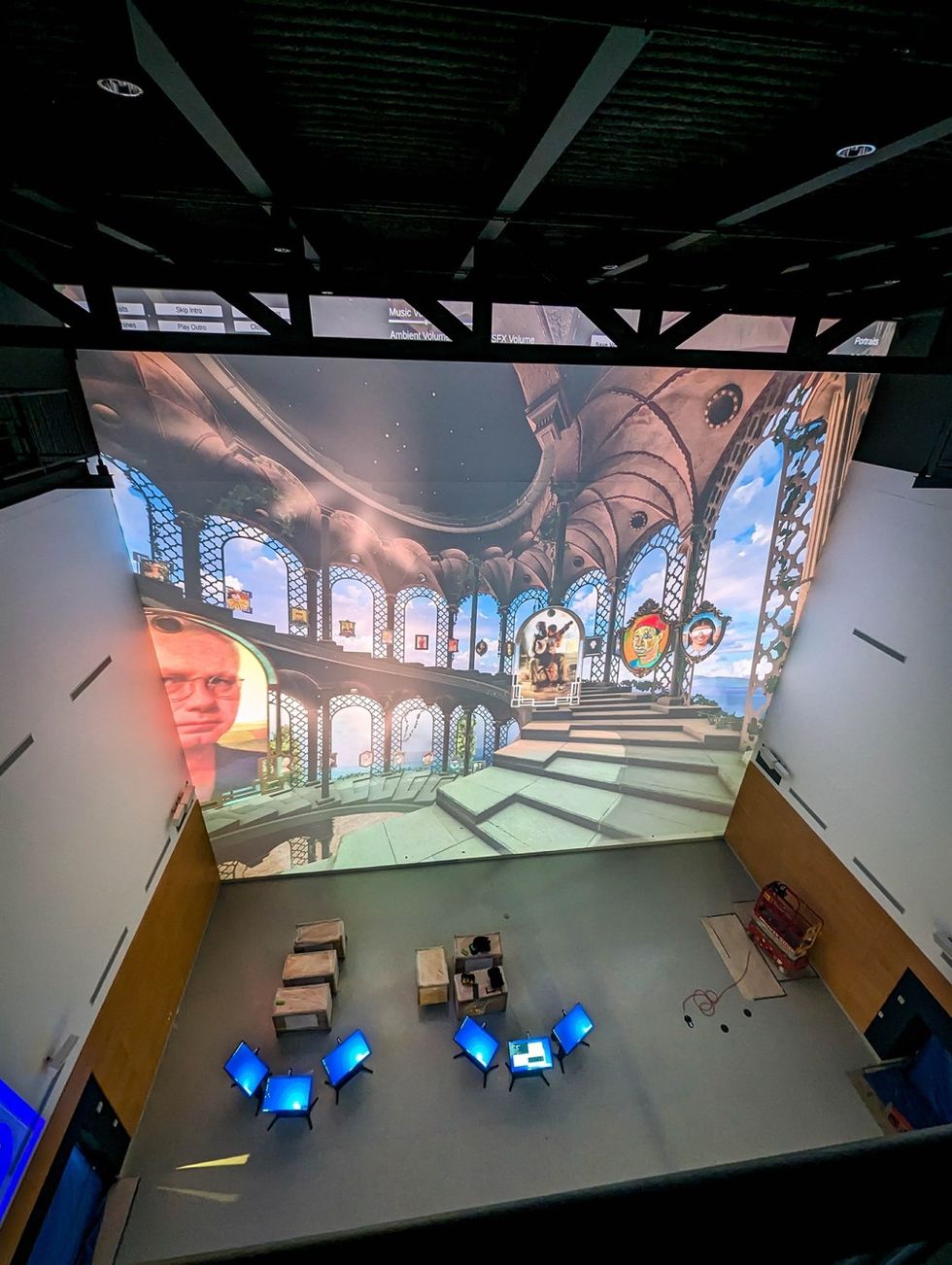 Ideum Da Vinci Science Center Curiosity Hall north wall