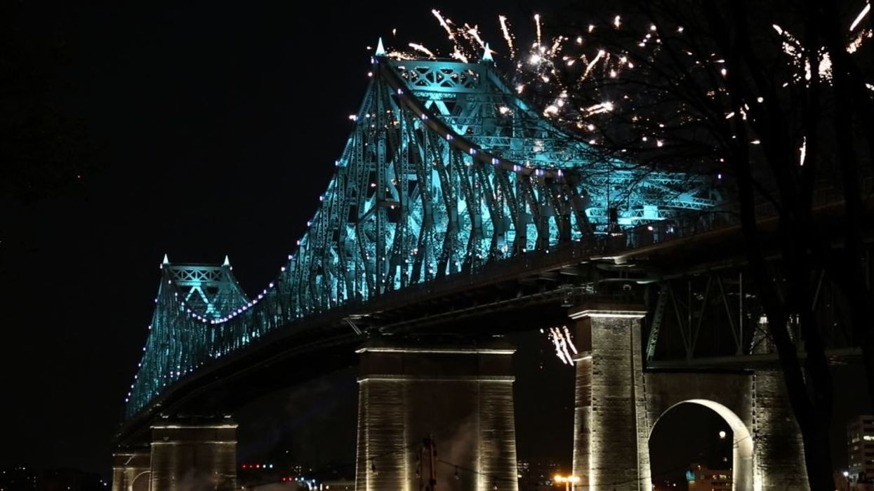 illuminations-jacques-cartier-bridge-by realisations-montreal