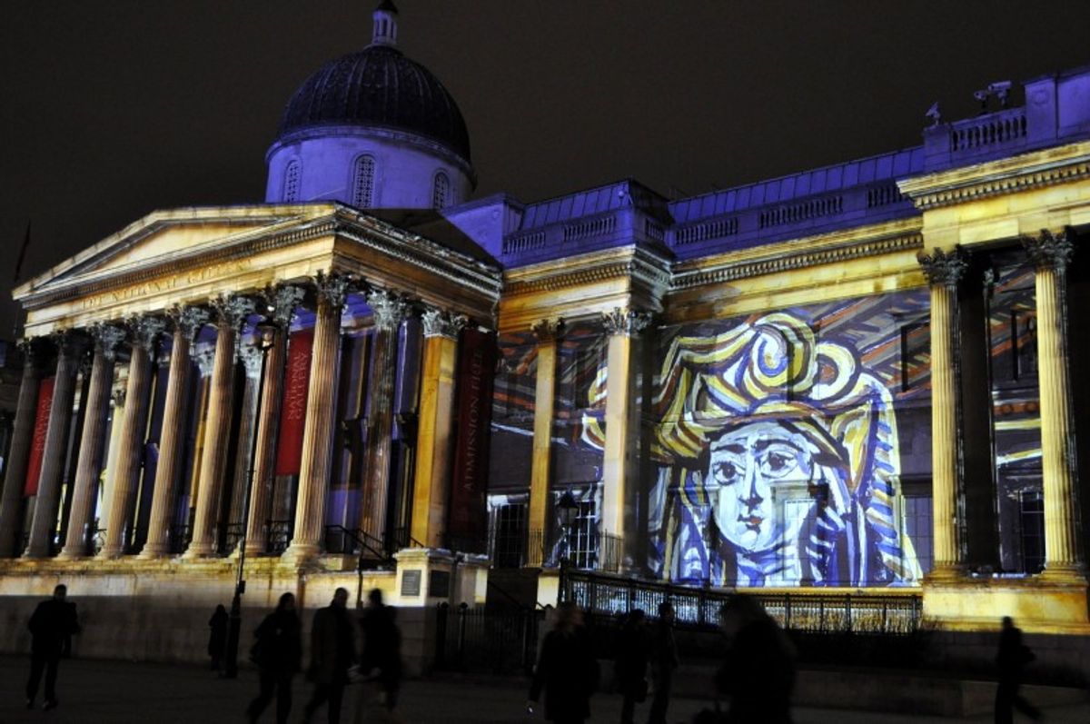 Museums and Theme Parks After Dark: Video Mapping – Transforming Architecture with Light