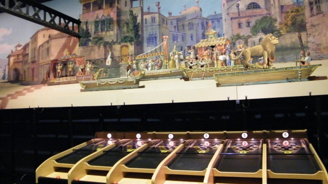 Elton Games Create World's Longest Roll-a-Derby