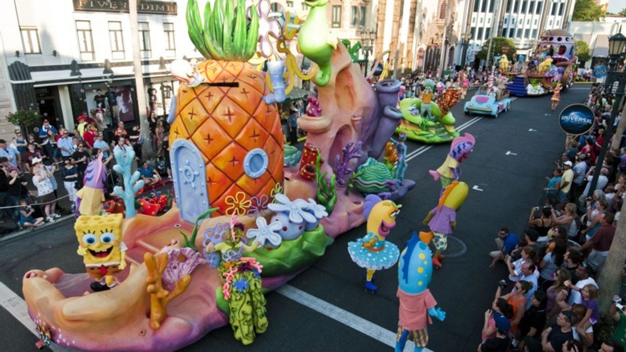 Universal Orlando: ‘Superstar Parade’ and ‘Cinematic Spectacular – 100 years of movie memories’