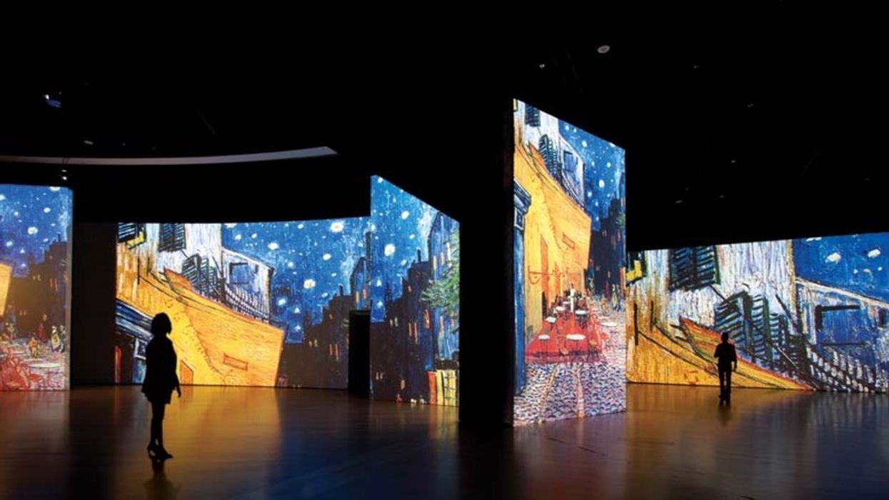 Dataton’s WATCHOUT Brings Van Gogh to Life With Large Scale Projection