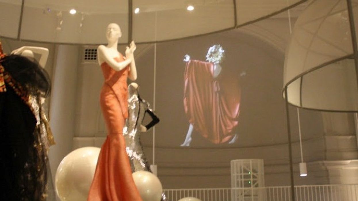 Dataton’s WATCHOUT for Audiovisual Installation at V&A Ballgown Exhibition