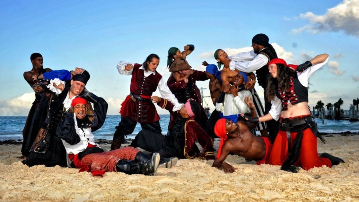 Mirage Entertainment’s Dinner Show Cruise at the Ocean Adventure Resort