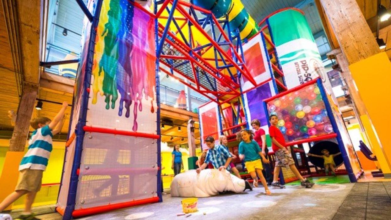 Colorful Prime Play Structure Draws Attention At the Crayola Experience™