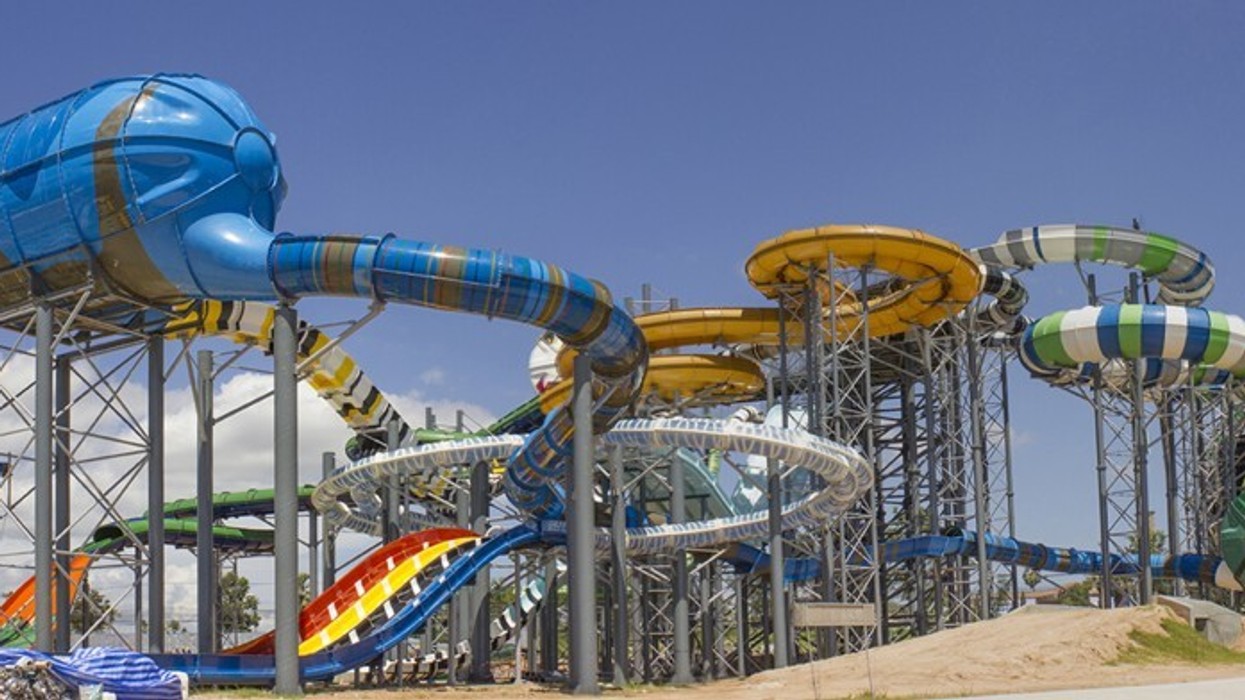 Cartoon Network Amazone Completes Ben 10 Humungasaur Themed Waterslide