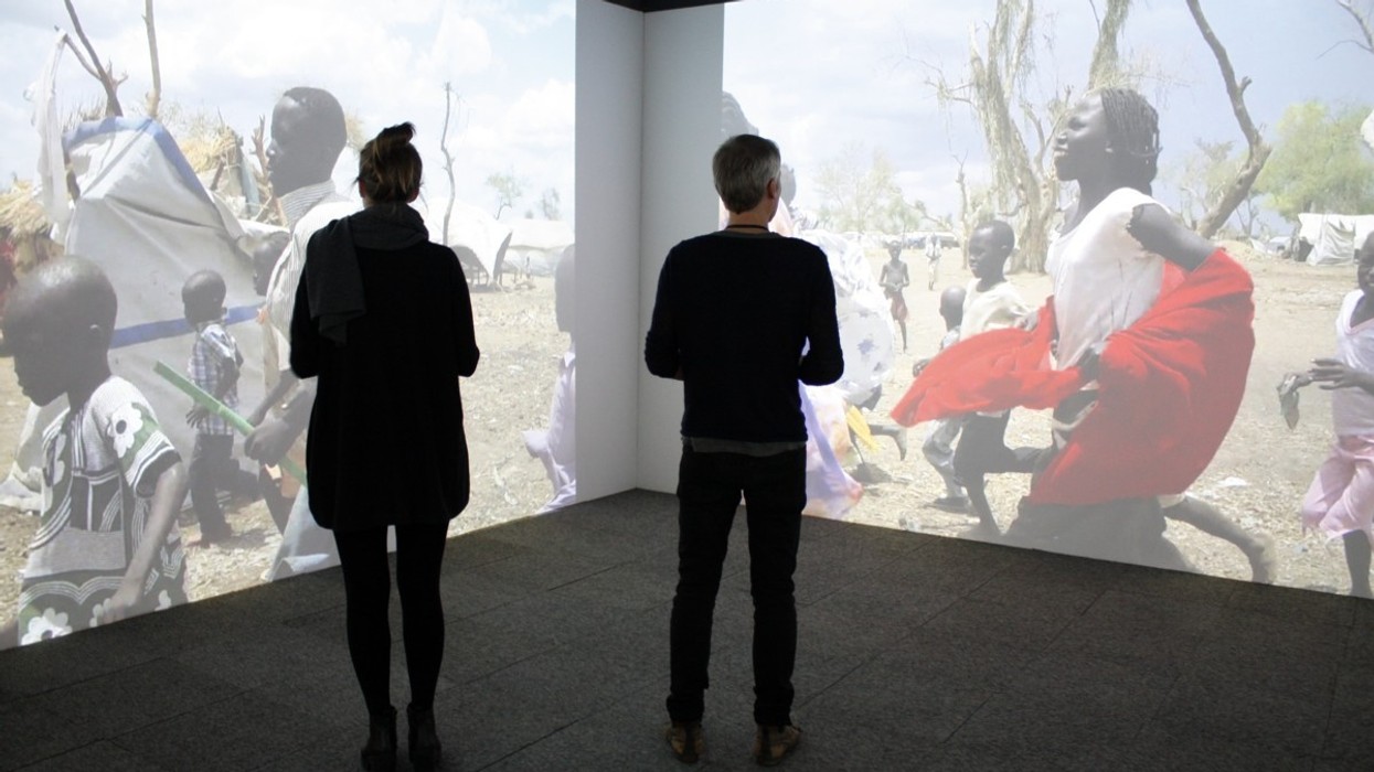 Dataton’s WATCHOUT Multi-Display Software for Doctors Without Borders Exhibition