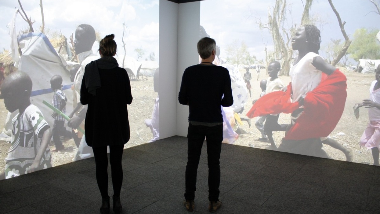 Dataton’s WATCHOUT Multi-Display Software for Doctors Without Borders Exhibition