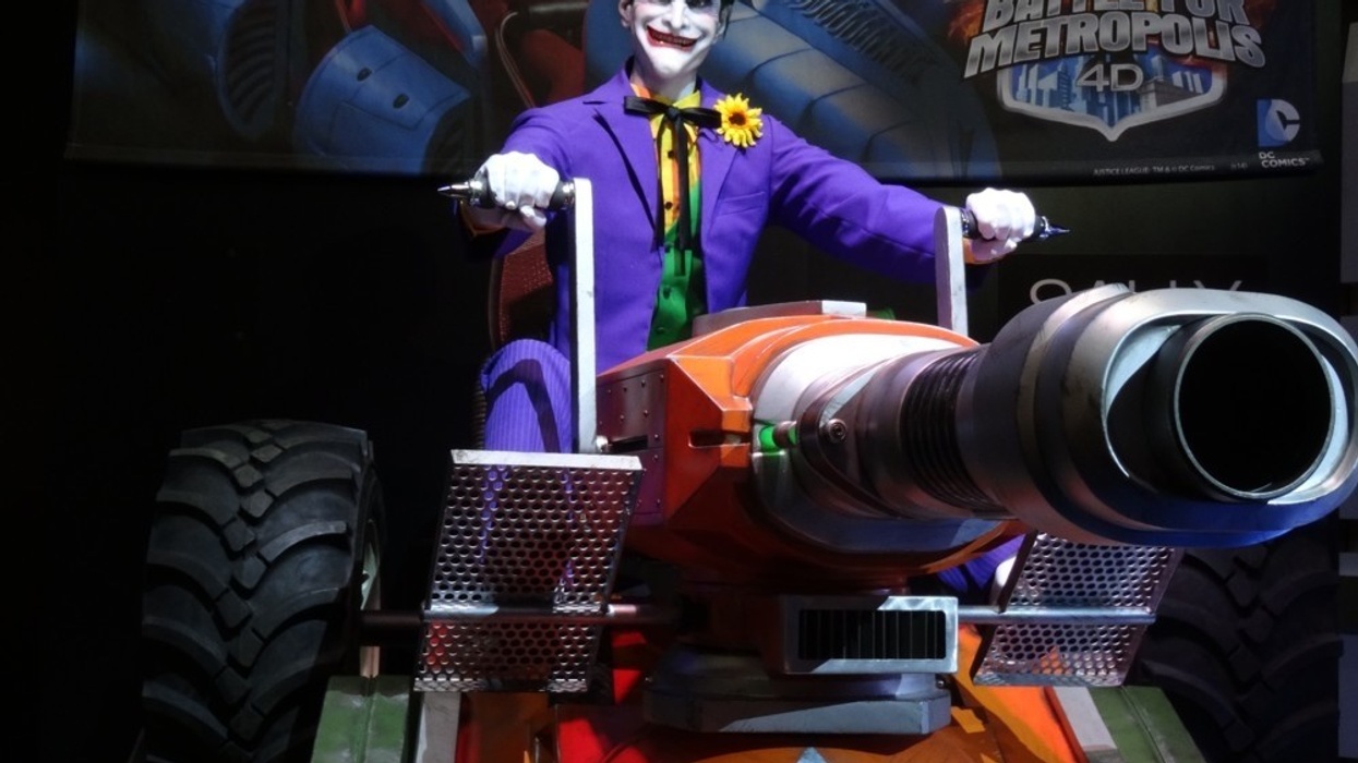 Six Flags Unveil JUSTICE LEAGUE: BATTLE FOR METROPOLIS 4D Interactive Dark Ride