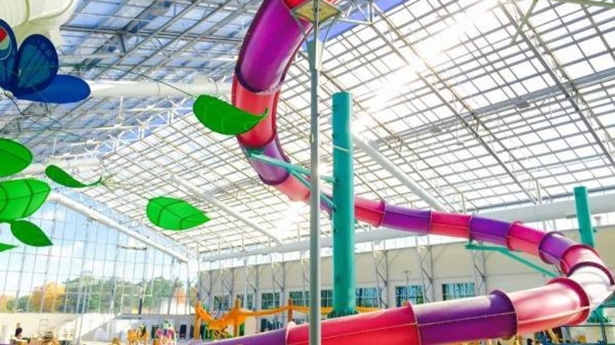 OpenAire Retractable Roof Structure for Zehnder’s Splash Village Expansion