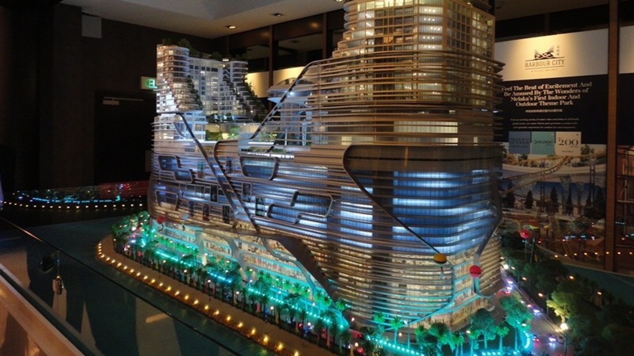 Sanderson Sign MoU for RM200m Theme Park and Water Park at Harbour City, Pulau Melaka