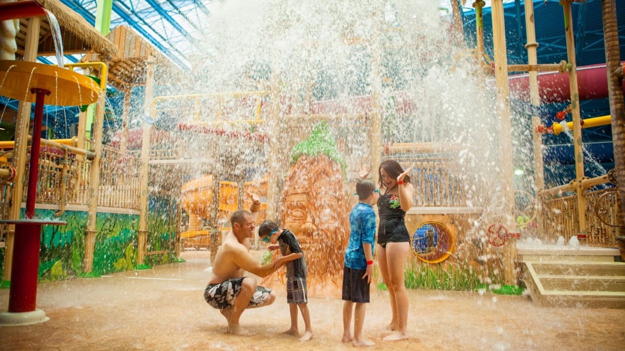 Apex Parks Group Acquires Sahara Sam's Oasis Water Park