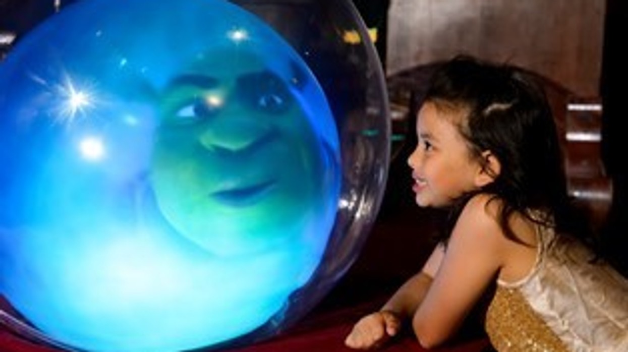 Merlin and DreamWorks Create World's First Shrek Experience in London