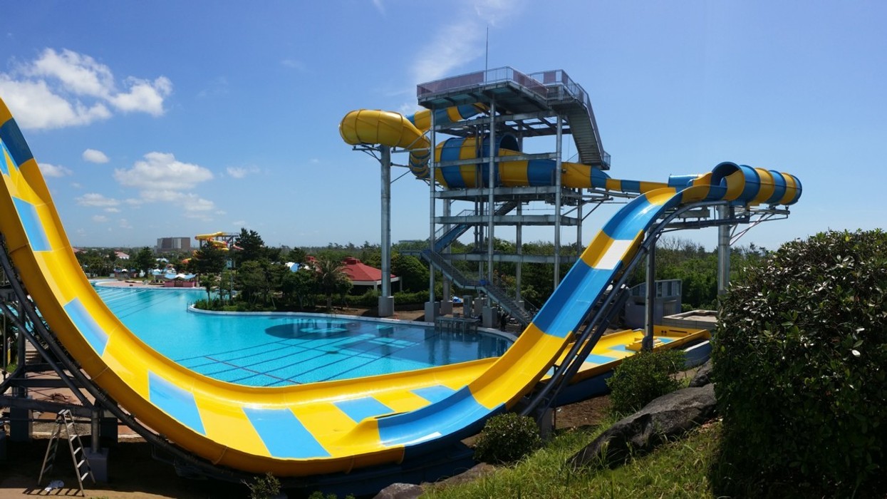 WhiteWater World’s First Triple Fusion Waterslide at Hasunuma Water Garden, Japan