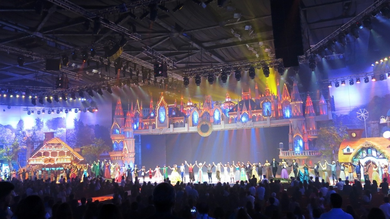 Christie Provides Stunning Visuals for Disney’s ‘Beauty and the Beast’ Musical, India