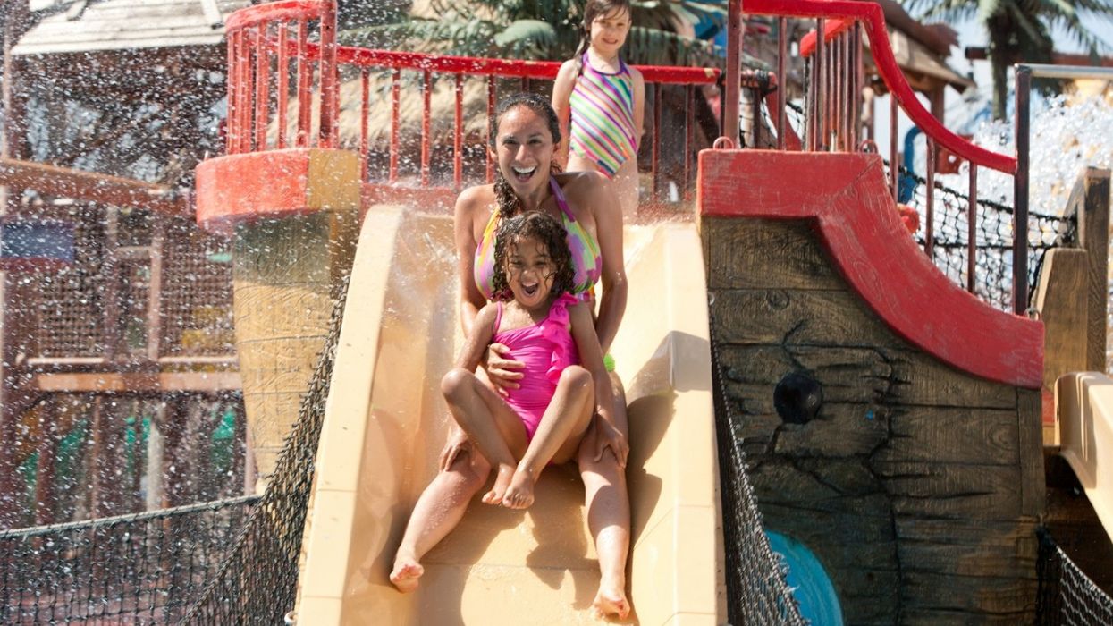 Six Flags Announces MultiMillion Redevelopment of Hurricane Harbour, Mexico