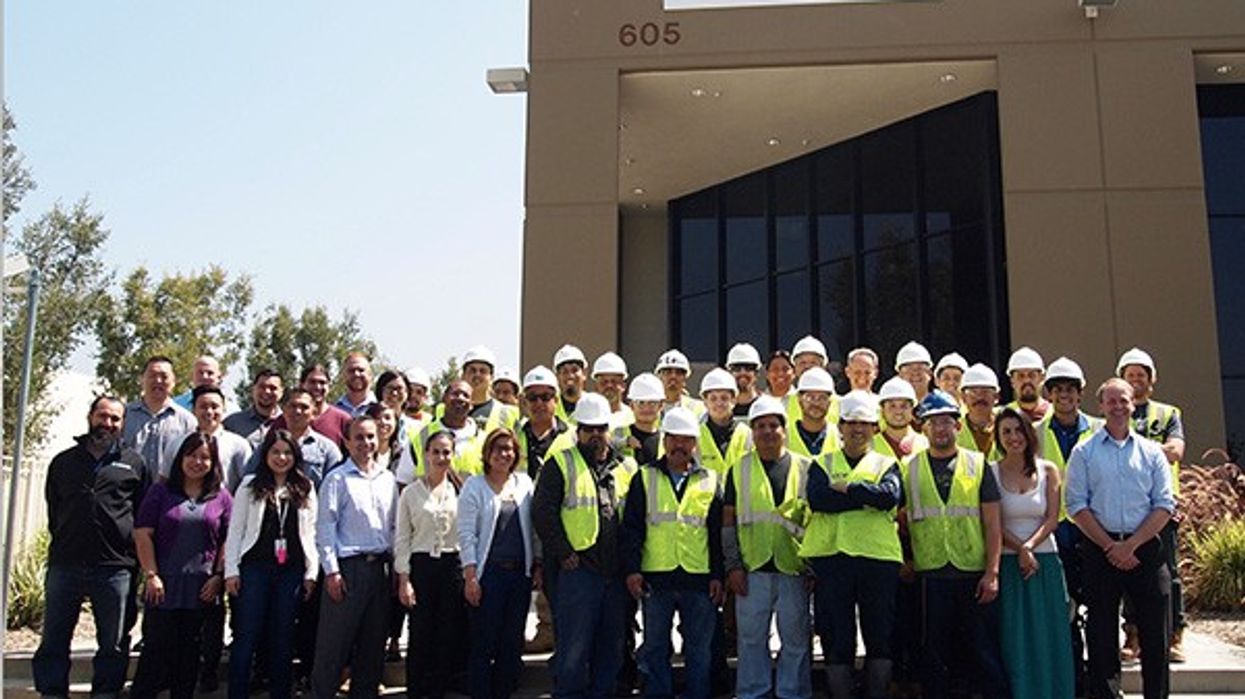 Scenario Staffing Up for new Theme Park Projects